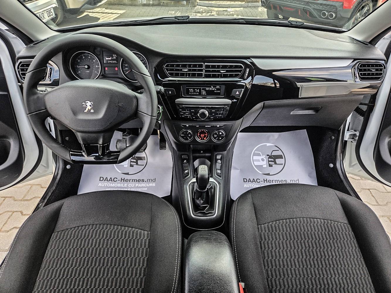 PEUGEOT 301