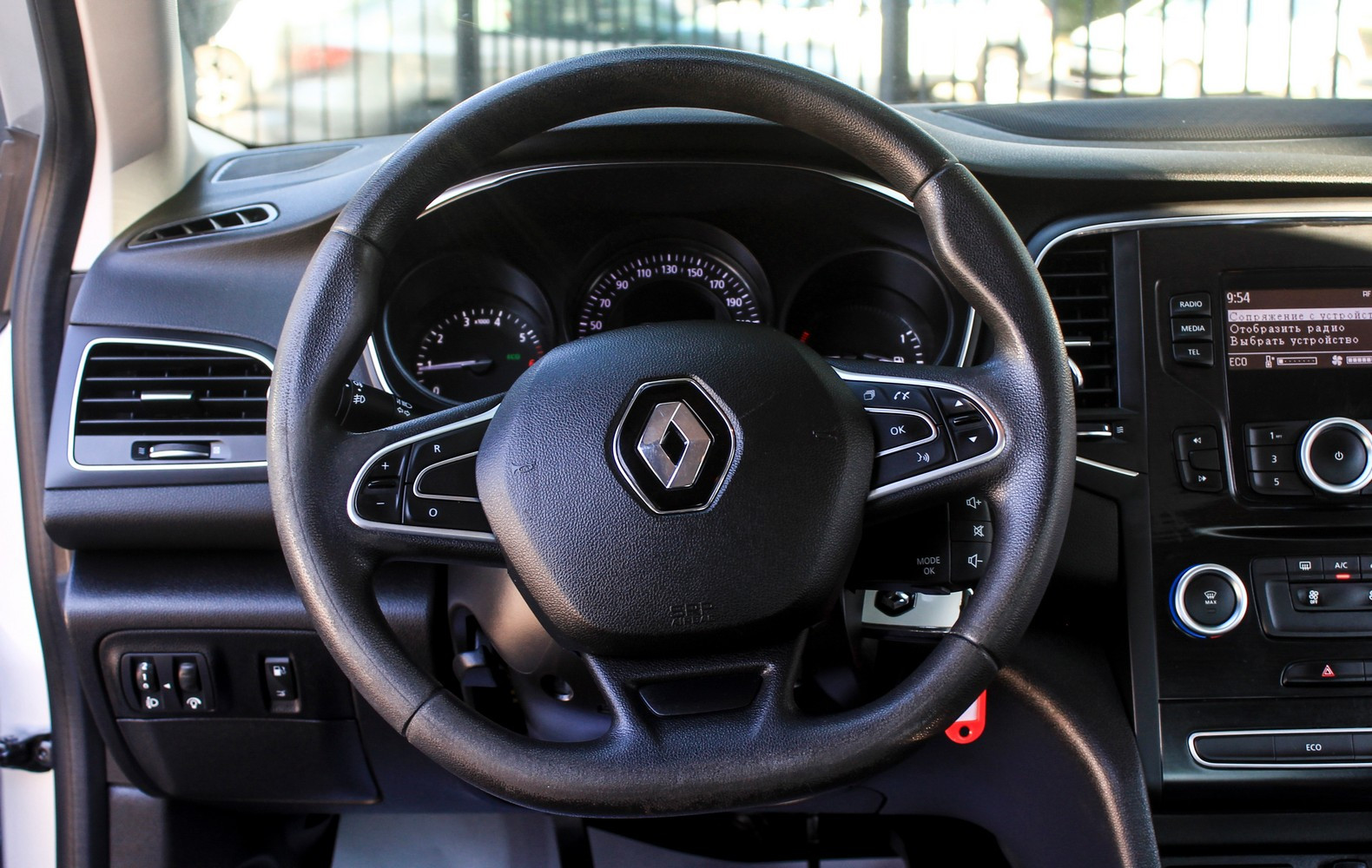 RENAULT Megane