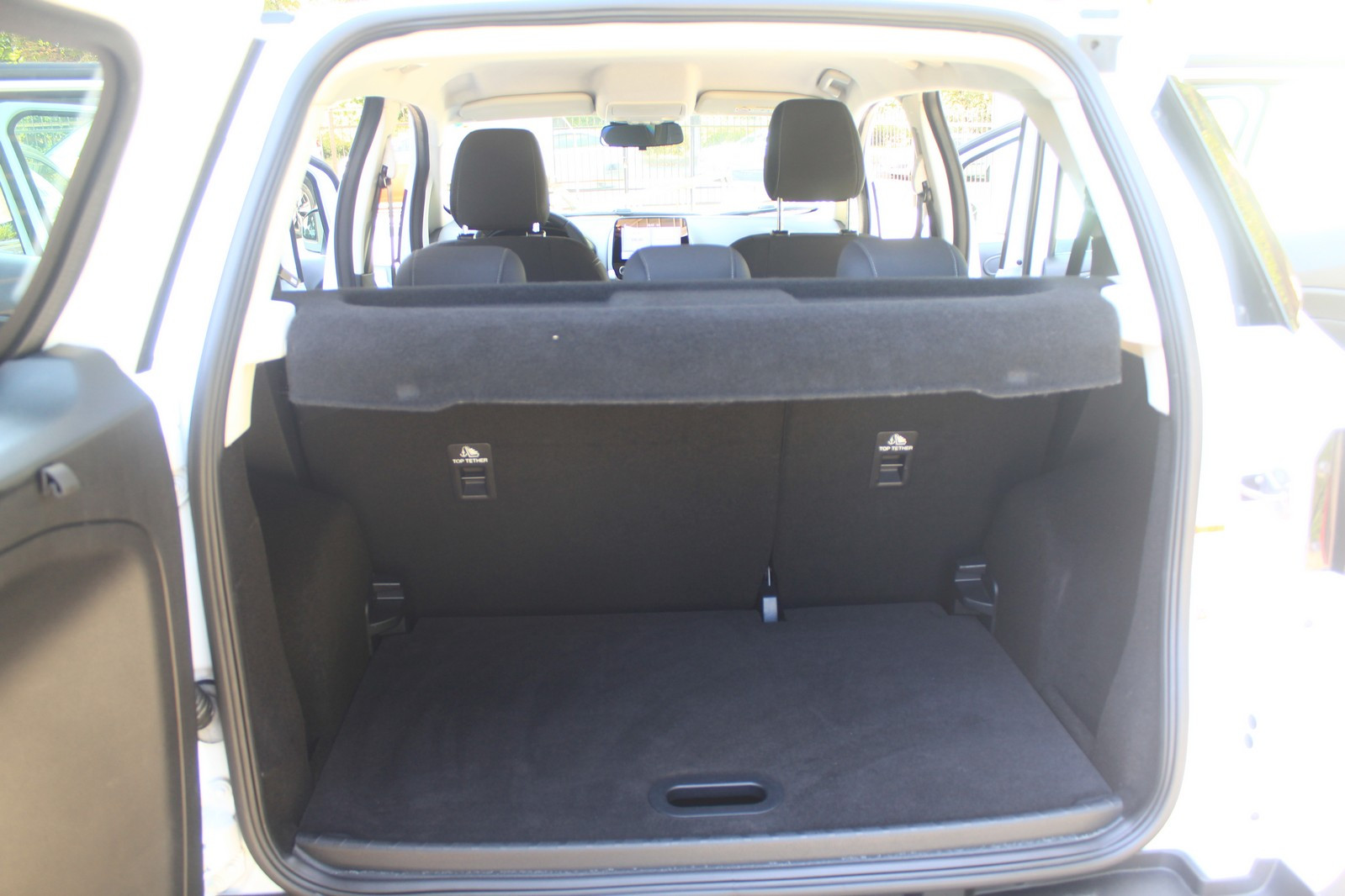 FORD Courier
