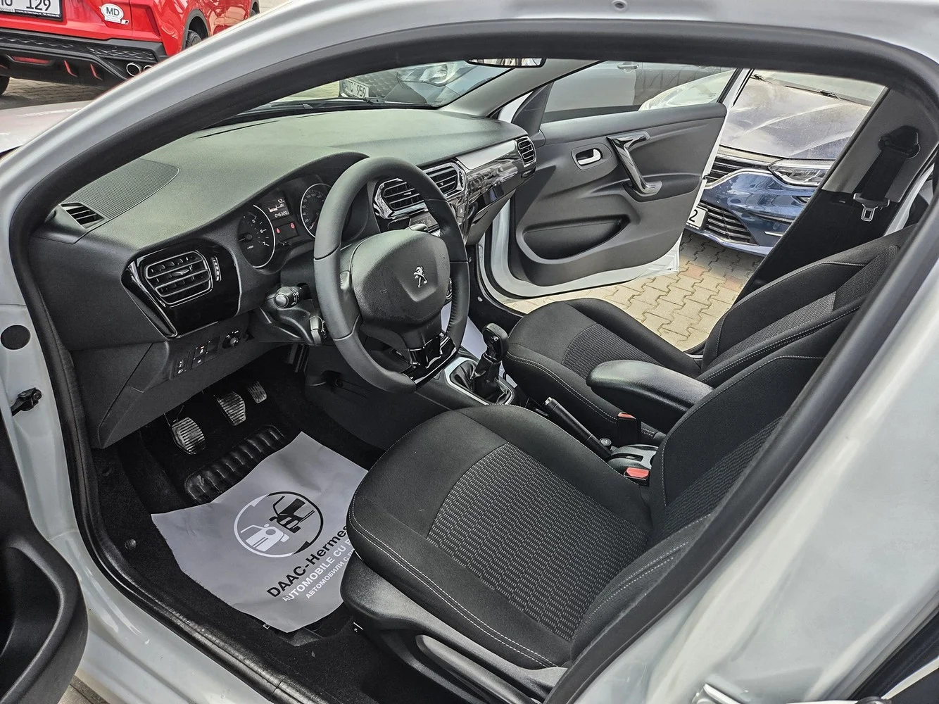 PEUGEOT 301