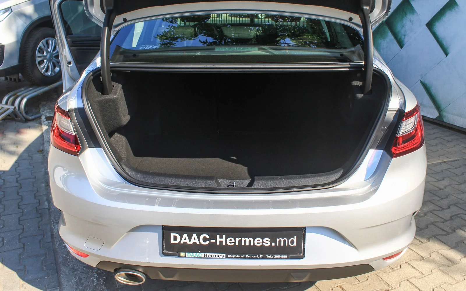 RENAULT Megane