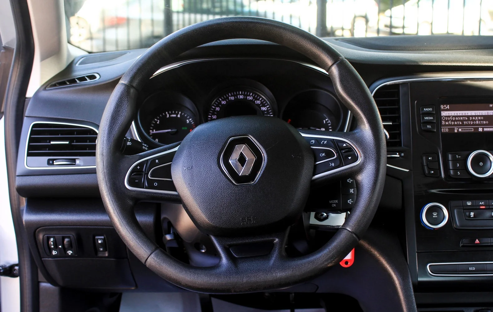 RENAULT Megane